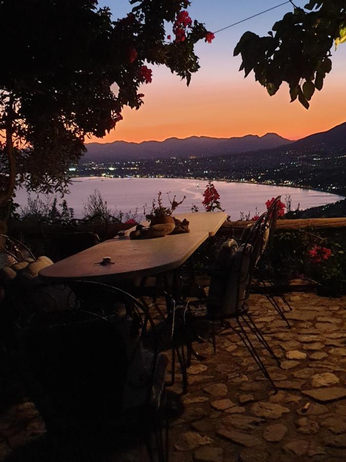 Unique View Apartment Kalamata Exterior foto